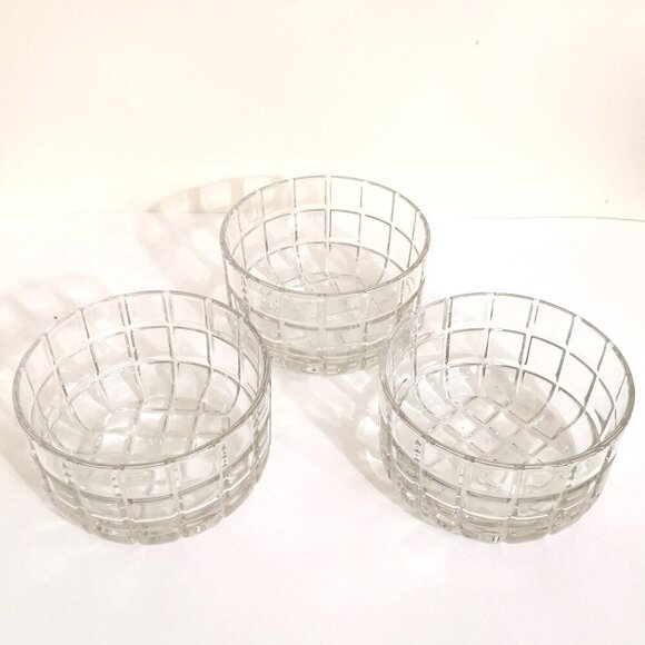 Square Waffle/Check Block Pattern Clear Glass Serving Bowls 5 3/8" Dia. 3 1/4"H - Picture 1 of 6